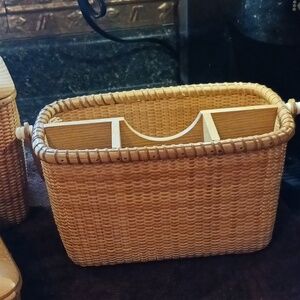 Nantucket baskets desk set
